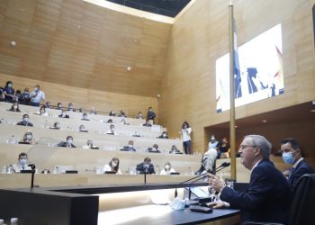 Encendido reclamo de Schiaretti contra el gobierno nacional en la apertura legislativa