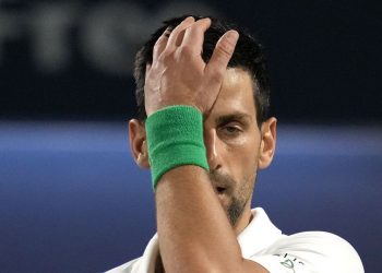 Djokovic perdió en Dubai y ya no será número