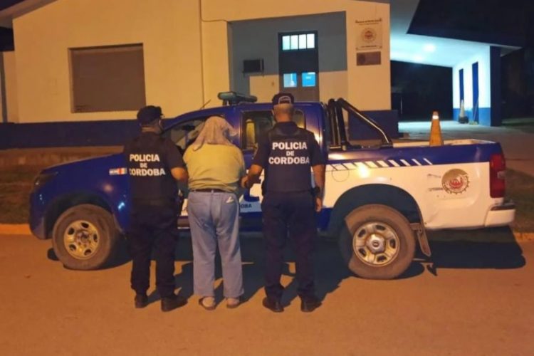Un hombre fue detenido luego de rociar con alcohol a su hijastra en Ucacha