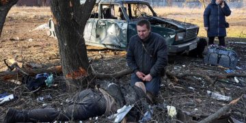 Pánico, desolación y evacuaciones masivas en Ucrania ante el inicio de los bombardeos