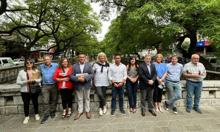 Juntos por el Cambio también selló un interbloque en el Concejo
