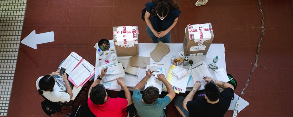 Prevén postergar para junio la elección del rector en la UNC