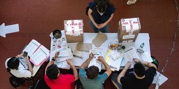 Prevén postergar para junio la elección del rector en la UNC