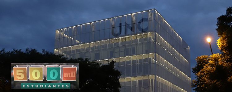 La UNC llegó a 500.000 alumnos virtuales