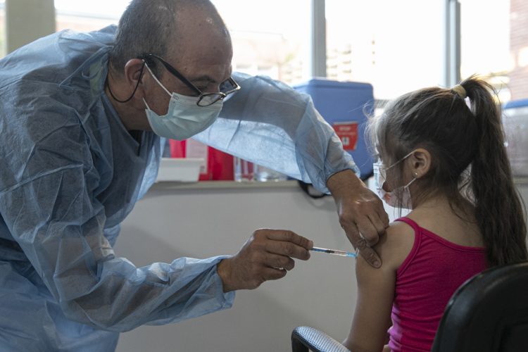 Se realiza hoy una jornada de vacunación integrada para niñas, niños y adolescentes
