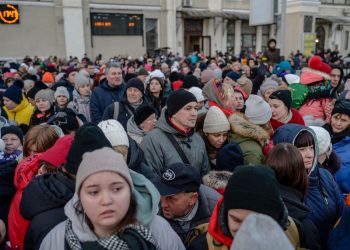 La mitad de la población de Kiev huyó desde que inició el ataque ruso, según el alcalde