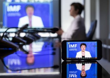 Argentina logró postergar al 31 de marzo los vencimientos con el FMI