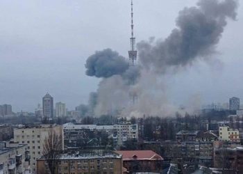 La invasión rusa a Ucrania se acerca a Kiev