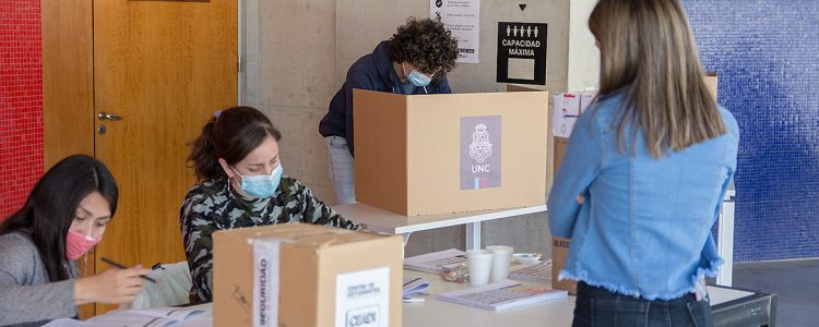Vence el plazo de inscripción para el voto postal rumbo a las elecciones de la UNC