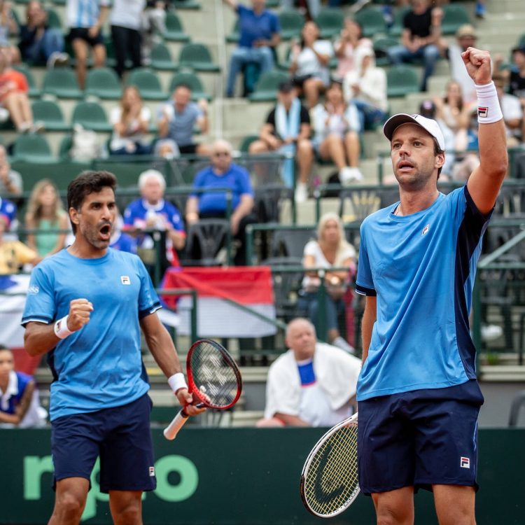 Argentina regresa a las Finales de la Copa Davis tras doblegar a República Checa