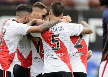 River le ganó a San Lorenzo y alcanzó la punta de la zona 1