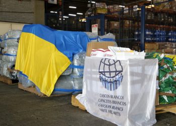 Argentina manda el primer avión a Polonia con ayuda humanitaria para refugiados ucranianos