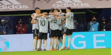 Con Messi como figura, Argentina derrota a Venezuela en La Bombonera