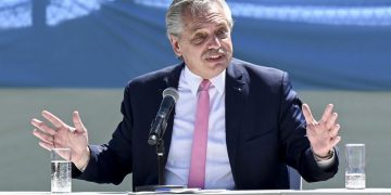 Imparable, la inflación se disparó a casi el 5% en el mes de febrero