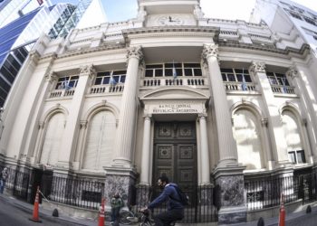 Las reservas treparon a US$ 43.321 tras el desembolso del FMI