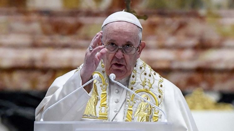 El Papa reformó la Constitución del Vaticano