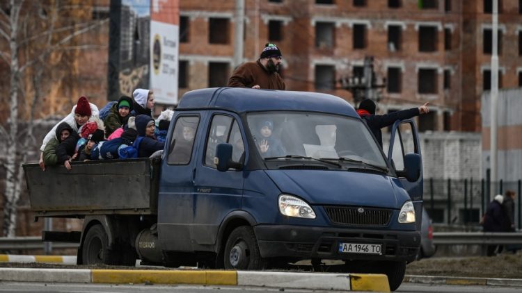 Las tropas rusas se acercan a las puertas de Kiev