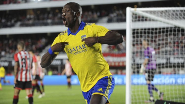 Boca superó a Estudiantes y consigue algo de tranquilidad de cara al superclásico