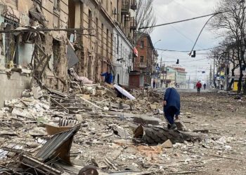 Tras un largo asedio, tropas rusas llegaron al centro de Mariúpol