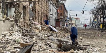 Tras un largo asedio, tropas rusas llegaron al centro de Mariúpol