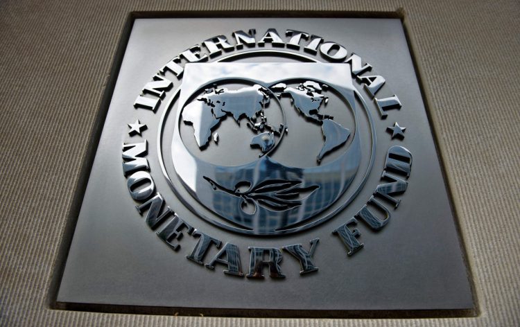 El FMI aprobó el acuerdo con la Argentina y confirma el primer desembolso por US$ 9.656 millones