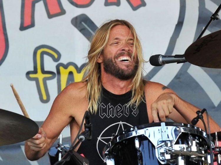 Falleció Taylor Hawkins, baterista de Foo Fighters