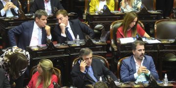 Cómo votó cada fuerza política y por qué JxC aportó más número que el FdT para la media sanción