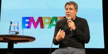 Manes encara una gira por el interior del país con Córdoba como primera parada