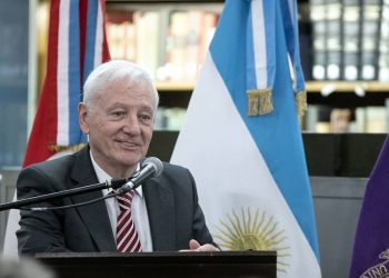 Juri propuso una modificación de la Carta Magna de la UNC