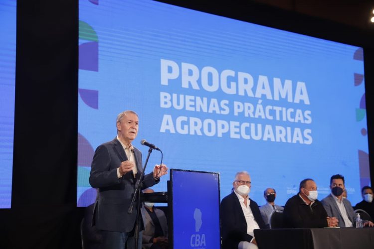 Schiaretti: “Rechazamos cualquier aumento de ese mal impuesto que son las retenciones”