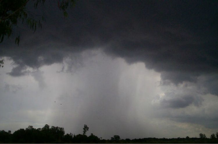 La Provincia dispuso ayuda para las poblaciones afectadas por la tormenta