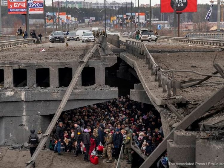 Fracasa la evacuación de civiles de Mariupol y Rusia retoma la ofensiva