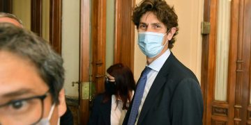 El proyecto de dolarización que presentó Cacace agitó la interna en Juntos por el Cambio