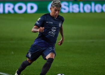 Hoyos podría incluir a Esquivel en lugar de Godoy