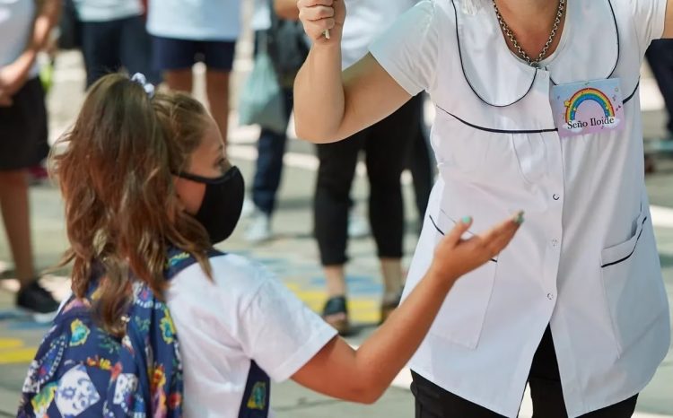 El Consejo Federal de Salud reforzó la necesidad de sostener el uso del barbijo