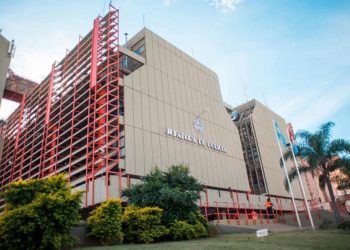 Realizaron un allanamiento en la Jefatura de Policía de Córdoba: hay policías detenidos