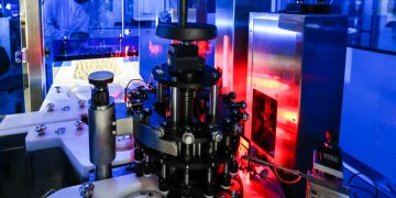 Comienzan a probar la vacuna nacional anticovid en humanos