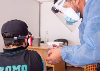 Comienza la vacunación con Pfizer pediátrica a niños de 5 a 11 años