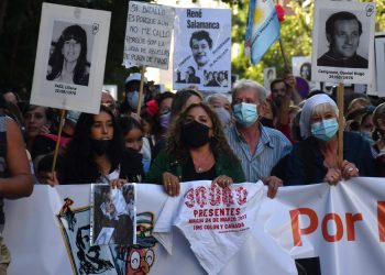 Los afectados por represión ilegal ahora podrán acceder a créditos de Anses