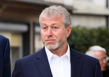 Magnates rusos buscan proteger sus activos ante las sanciones internacionales