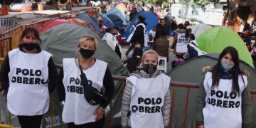 Masivo acampe del Polo Obrero en el centro de Córdoba por trabajo y asistencia alimentaria