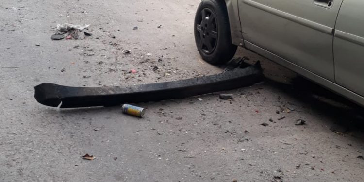 Chocó a siete autos estacionados, mató a un motociclista y quiso huir, pero fue atrapado por vecinos