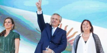 El Presidente apuntó contra Juntos por el Cambio, que «se ofende cuando se le dice lo que hicieron»