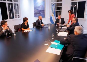 La interna en el oficialismo complica al Gobierno de Fernández, que intenta relanzar su gestión