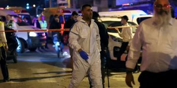 Cinco muertos por ataques armados en Israel