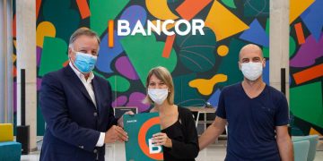 Bancor entregó el primer crédito hipotecario «Casa Bancor Tasa 0%»