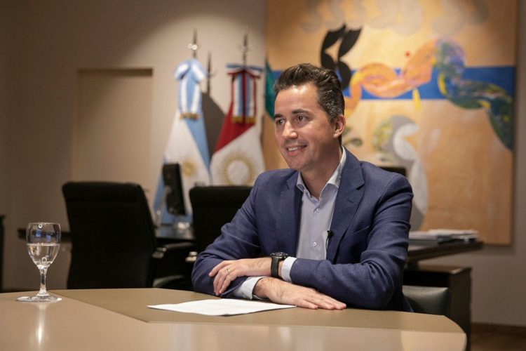 Calvo viajará a Estados Unidos para forjar lazos Calvo viajará a Estados Unidos para forjar lazos