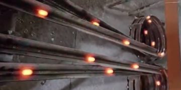 Hipnótico: un video muestra cómo se fabrican millones de canicas en menos de dos minutos