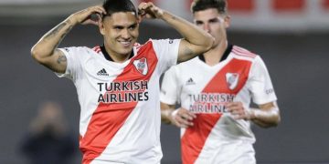 River goleó a Gimnasia en el Monumental