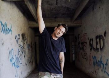 Chano Charpentier dio un recital en mal estado y preocupó a sus fans